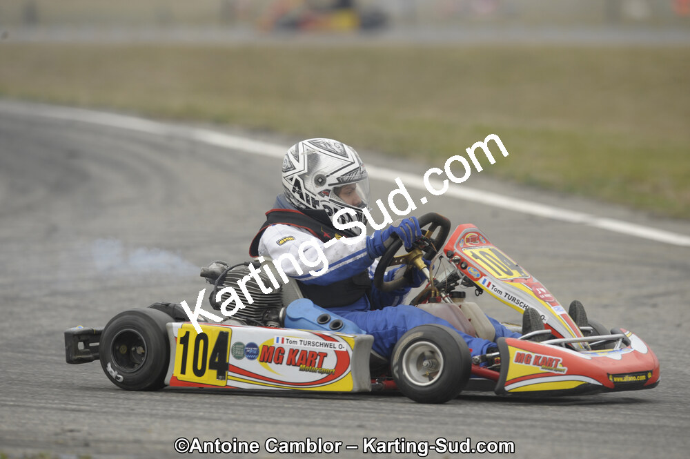 26/02/2012 : 1ère manche du Championnat du Sud 2012 et 1ère manche de la Coupe Aquitaine à Muret (Photos Antoine Camblor) 2012 — karting