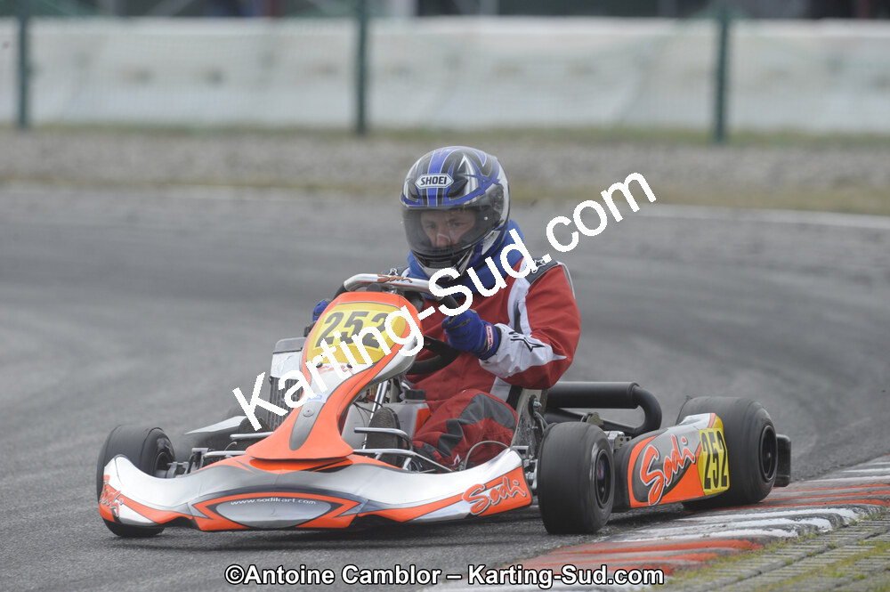 26/02/2012 : 1ère manche du Championnat du Sud 2012 et 1ère manche de la Coupe Aquitaine à Muret (Photos Antoine Camblor) 2012 — karting