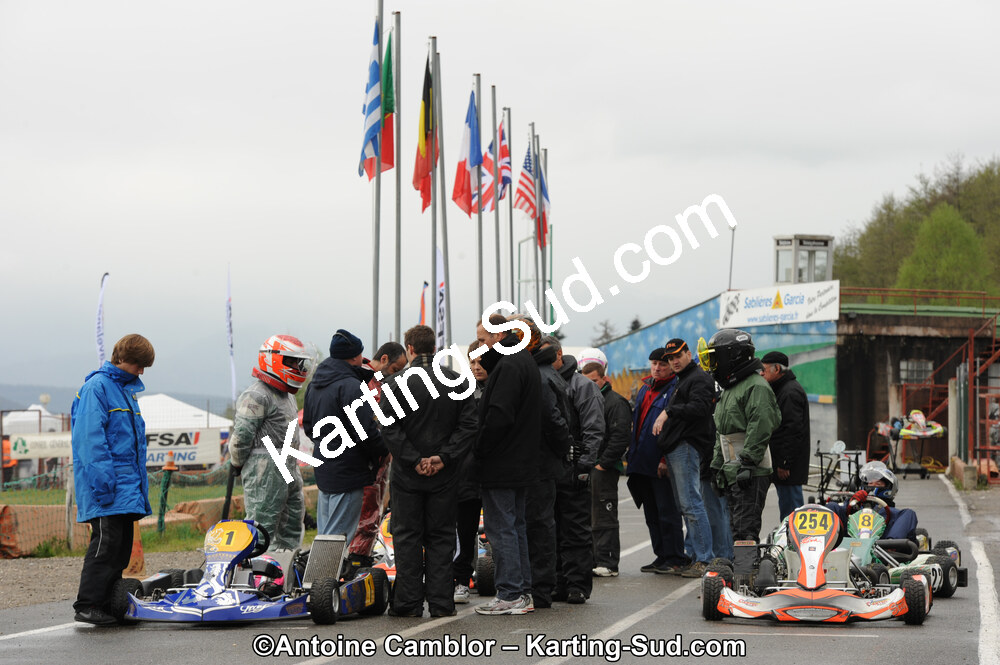 08/04/2012 : Lady Cup et Trophée HandiKart à Lavelanet (Photos Antoine Camblor) 2012 — karting