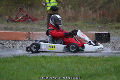 04/11/2012 : Course Club Téléthon 2012 à Lavelanet (photos Stéphane Agnus) 2012 — karting