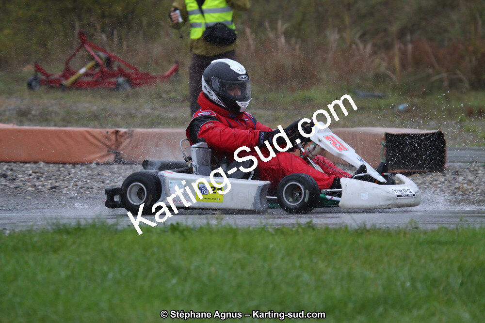 04/11/2012 : Course Club Téléthon 2012 à Lavelanet (photos Stéphane Agnus) 2012 — karting