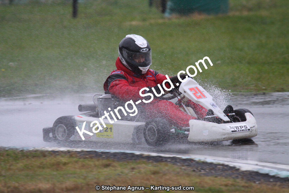 04/11/2012 : Course Club Téléthon 2012 à Lavelanet (photos Stéphane Agnus) 2012 — karting