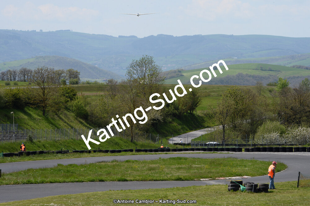 05/05/2013 : 3ème manche du Championnat du Sud 2013 à Belmont sur Rance (Photos Antoine Camblor) 2013 — karting
