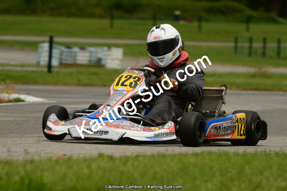 DSC_9821.jpg