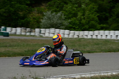 11/05/2014 : 4ème manche du Championnat du Sud à Alès (Photos Antoine Camblor) 2014 — karting