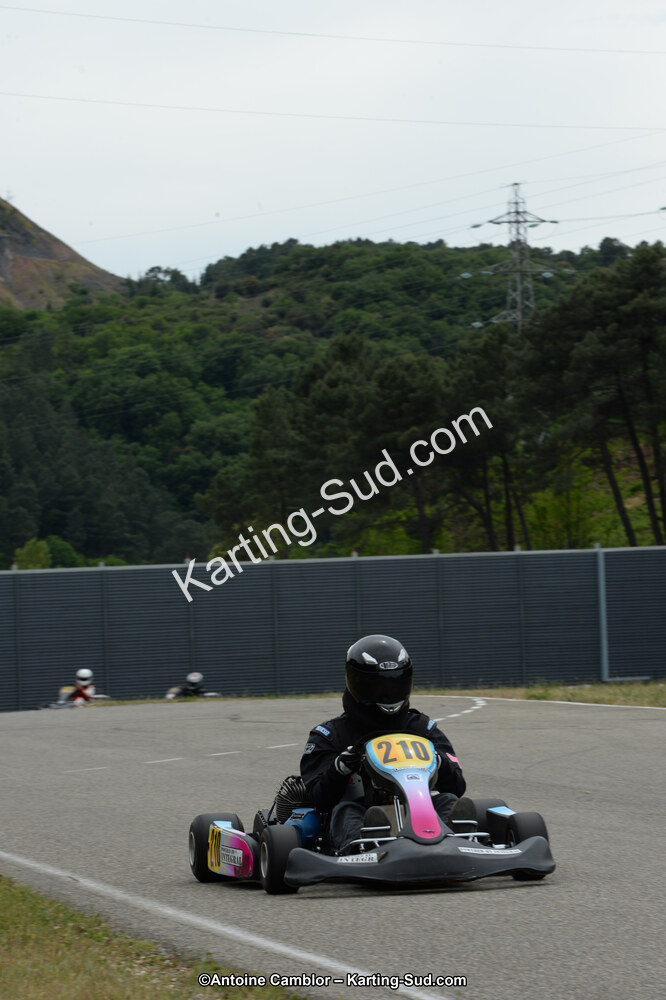 11/05/2014 : 4ème manche du Championnat du Sud à Alès (Photos Antoine Camblor) 2014 — karting