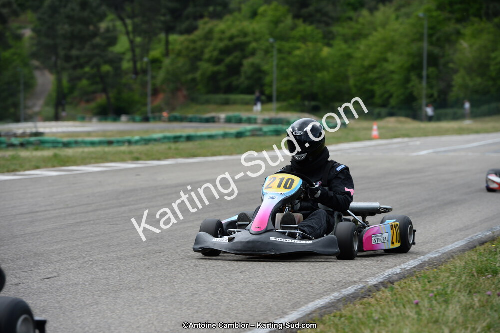 11/05/2014 : 4ème manche du Championnat du Sud à Alès (Photos Antoine Camblor) 2014 — karting