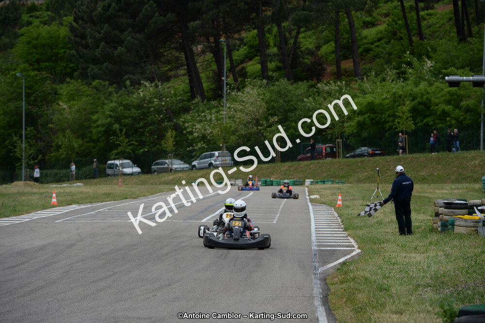 11/05/2014 : 4ème manche du Championnat du Sud à Alès (Photos Antoine Camblor) 2014 — karting
