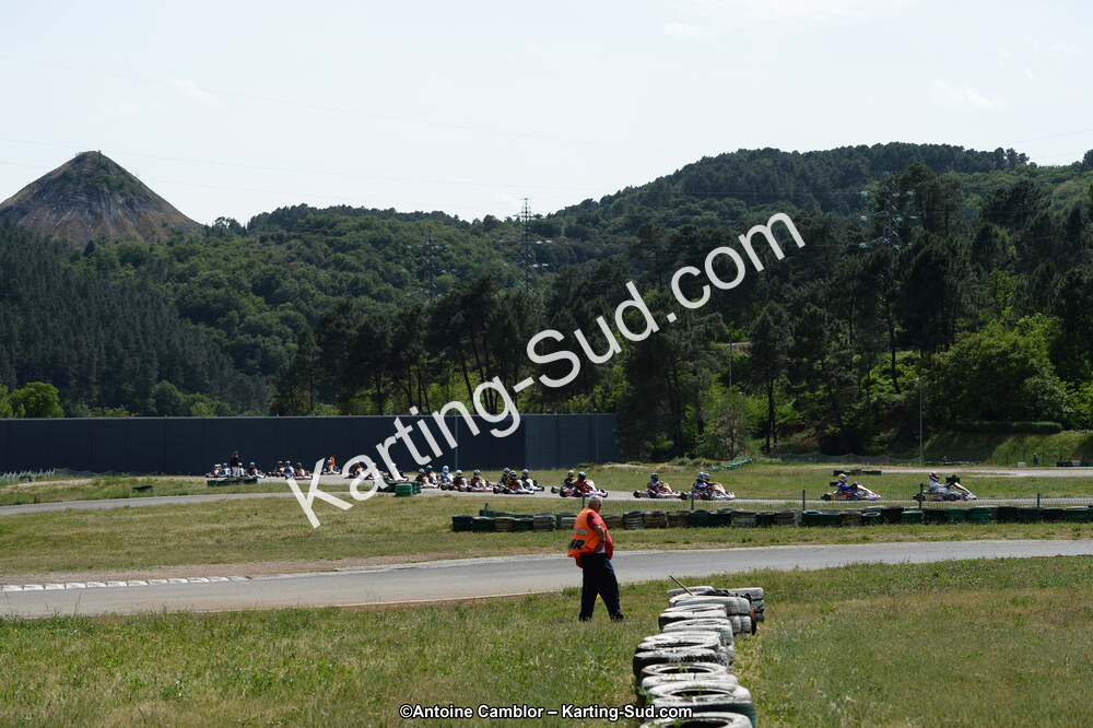11/05/2014 : 4ème manche du Championnat du Sud à Alès (Photos Antoine Camblor) 2014 — karting