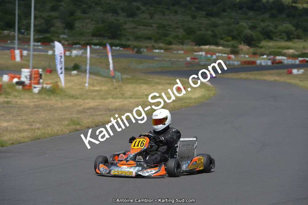 DSC_9001.jpg