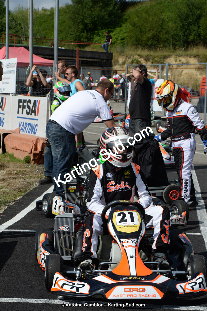 13/07/2014 : Championnat de France Minime / Cadet / Féminin à Lavelanet (Photos Antoine Camblor) 2014 — karting