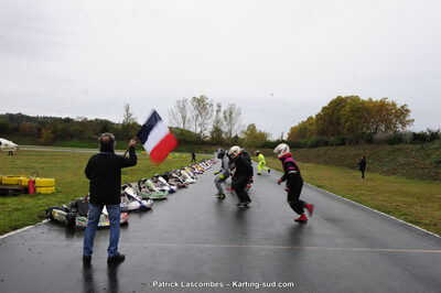 09/11/2014 : Endurance 2 temps à Layrac (Photos Patrick Lascombes) 2014 — karting