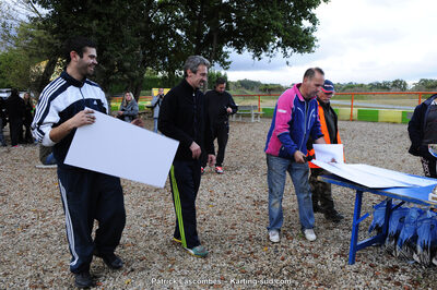 09/11/2014 : Endurance 2 temps à Layrac (Photos Patrick Lascombes) 2014 — karting