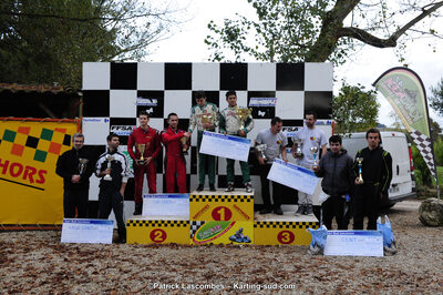09/11/2014 : Endurance 2 temps à Layrac (Photos Patrick Lascombes) 2014 — karting