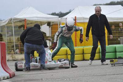 09/11/2014 : Endurance 2 temps à Layrac (Photos Patrick Lascombes) 2014 — karting