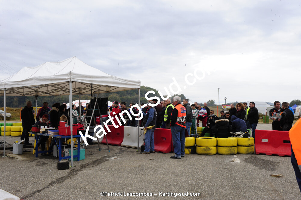 09/11/2014 : Endurance 2 temps à Layrac (Photos Patrick Lascombes) 2014 — karting