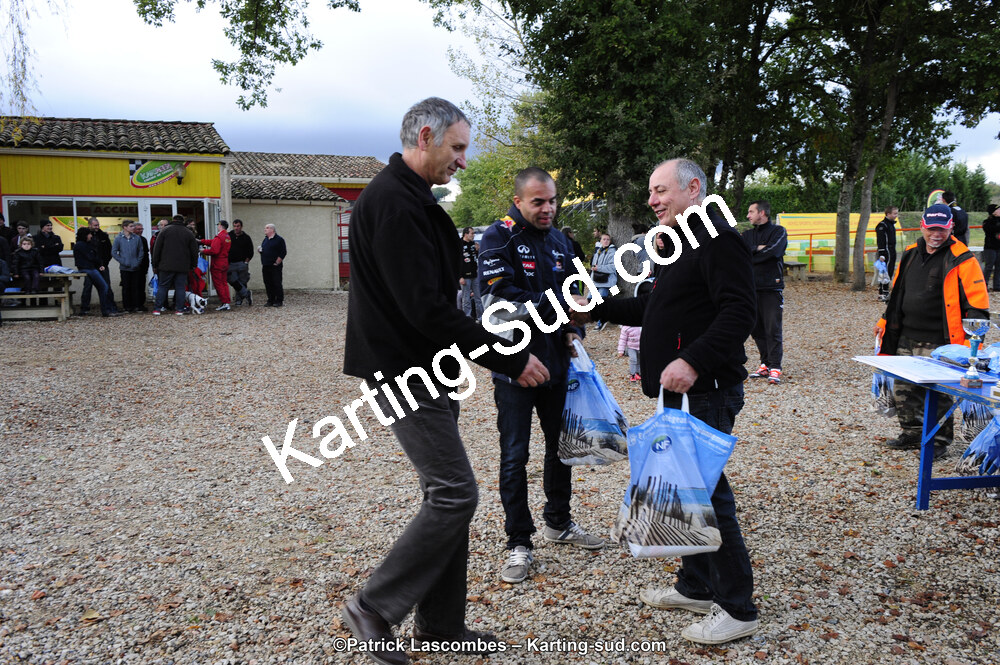 09/11/2014 : Endurance 2 temps à Layrac (Photos Patrick Lascombes) 2014 — karting