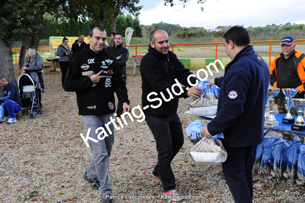 09/11/2014 : Endurance 2 temps à Layrac (Photos Patrick Lascombes) 2014 — karting