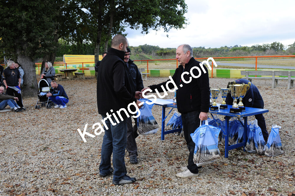 09/11/2014 : Endurance 2 temps à Layrac (Photos Patrick Lascombes) 2014 — karting