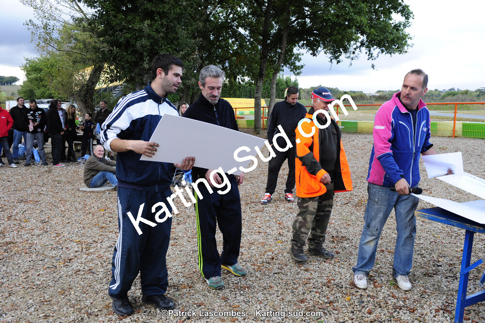 09/11/2014 : Endurance 2 temps à Layrac (Photos Patrick Lascombes) 2014 — karting