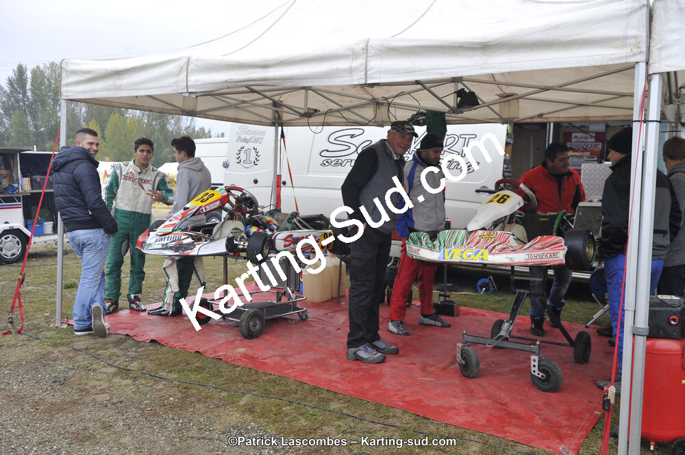 09/11/2014 : Endurance 2 temps à Layrac (Photos Patrick Lascombes) 2014 — karting