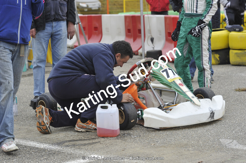 09/11/2014 : Endurance 2 temps à Layrac (Photos Patrick Lascombes) 2014 — karting