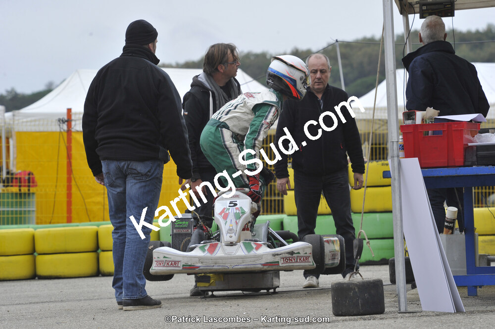 09/11/2014 : Endurance 2 temps à Layrac (Photos Patrick Lascombes) 2014 — karting