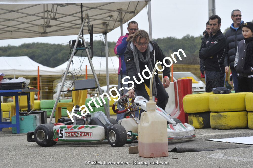 09/11/2014 : Endurance 2 temps à Layrac (Photos Patrick Lascombes) 2014 — karting