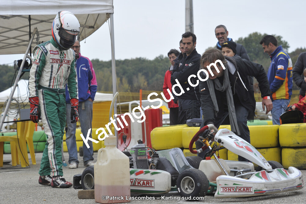 09/11/2014 : Endurance 2 temps à Layrac (Photos Patrick Lascombes) 2014 — karting