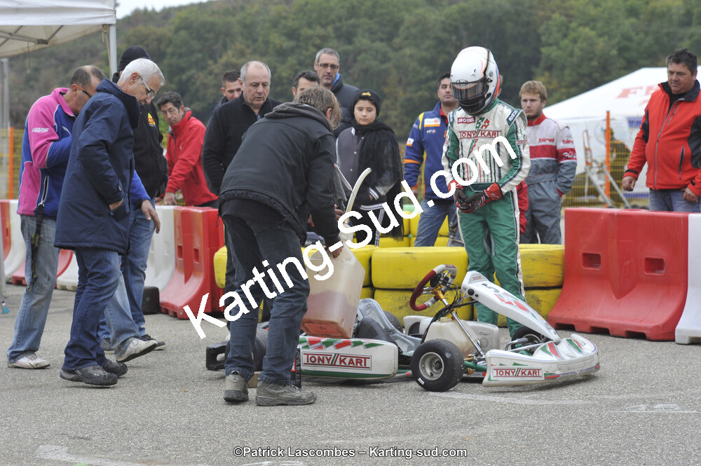 09/11/2014 : Endurance 2 temps à Layrac (Photos Patrick Lascombes) 2014 — karting