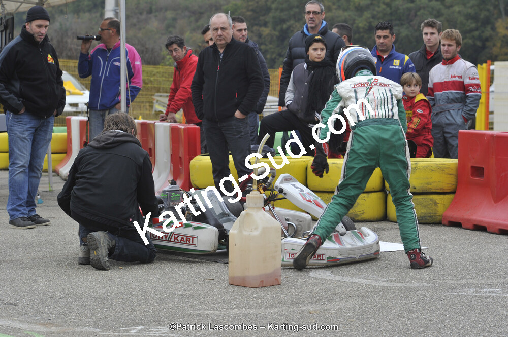 09/11/2014 : Endurance 2 temps à Layrac (Photos Patrick Lascombes) 2014 — karting