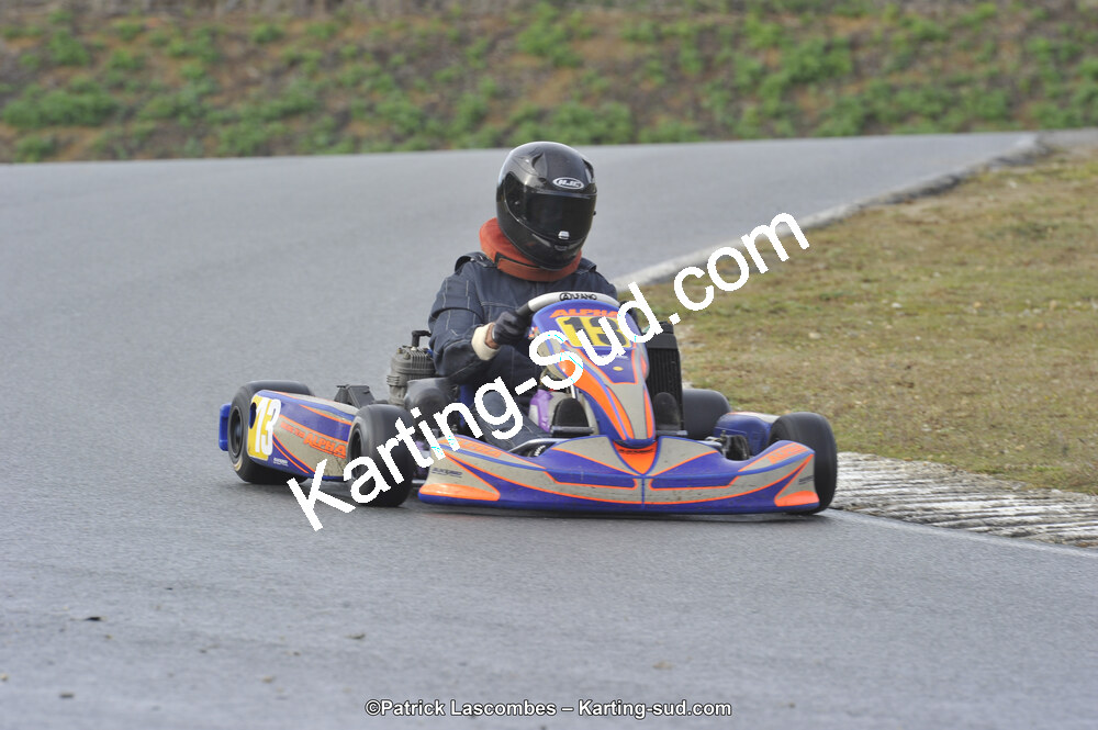 09/11/2014 : Endurance 2 temps à Layrac (Photos Patrick Lascombes) 2014 — karting