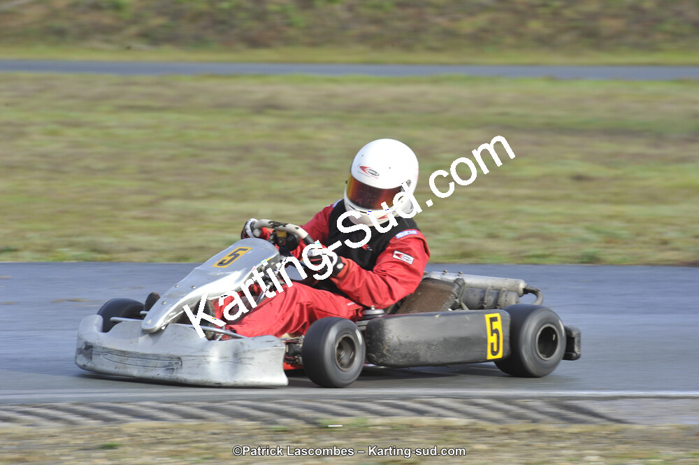 09/11/2014 : Endurance 2 temps à Layrac (Photos Patrick Lascombes) 2014 — karting