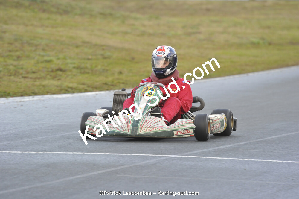 09/11/2014 : Endurance 2 temps à Layrac (Photos Patrick Lascombes) 2014 — karting