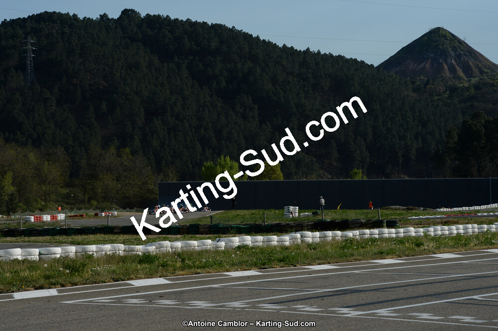 12/04/2015 : 2ème manche du Championnat du Sud à Alès (Photos Antoine Camblor) 2015 — karting
