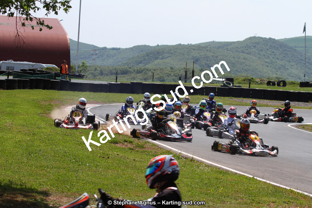 10/05/2015 : 3ème manche du Championnat du Sud à Belmont sur Rance (Photos Stéphane Agnus) 2015 — karting