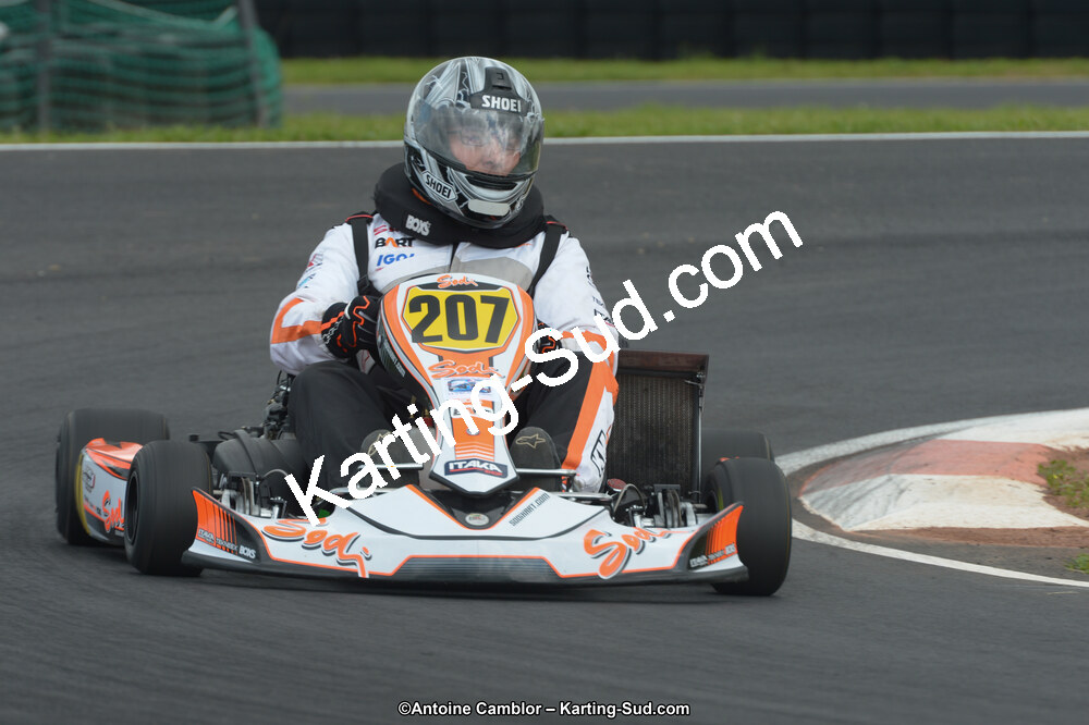 DSC_3560.jpg