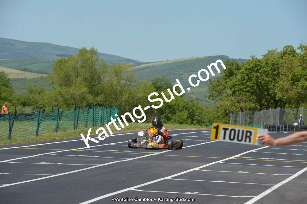 DSC_7053.jpg