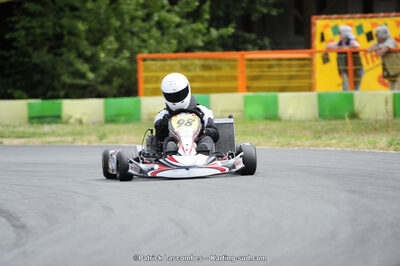31/05/2015 : 4ème manche du Trophée Kart Ufolep 2015 à Layrac (Photos Patrick Lascombes) 2015 — karting