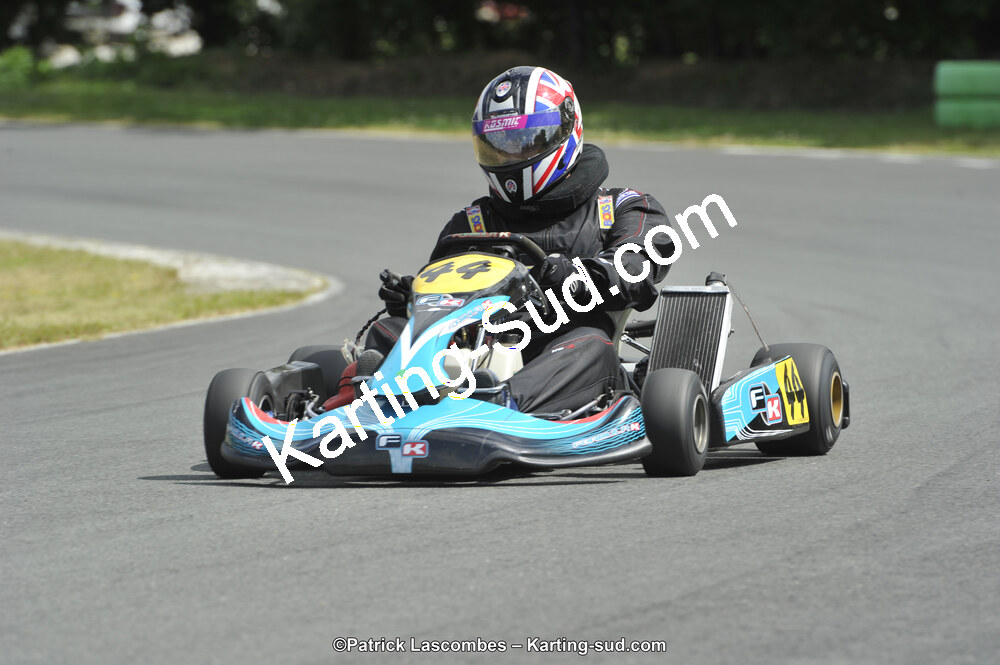 31/05/2015 : 4ème manche du Trophée Kart Ufolep 2015 à Layrac (Photos Patrick Lascombes) 2015 — karting