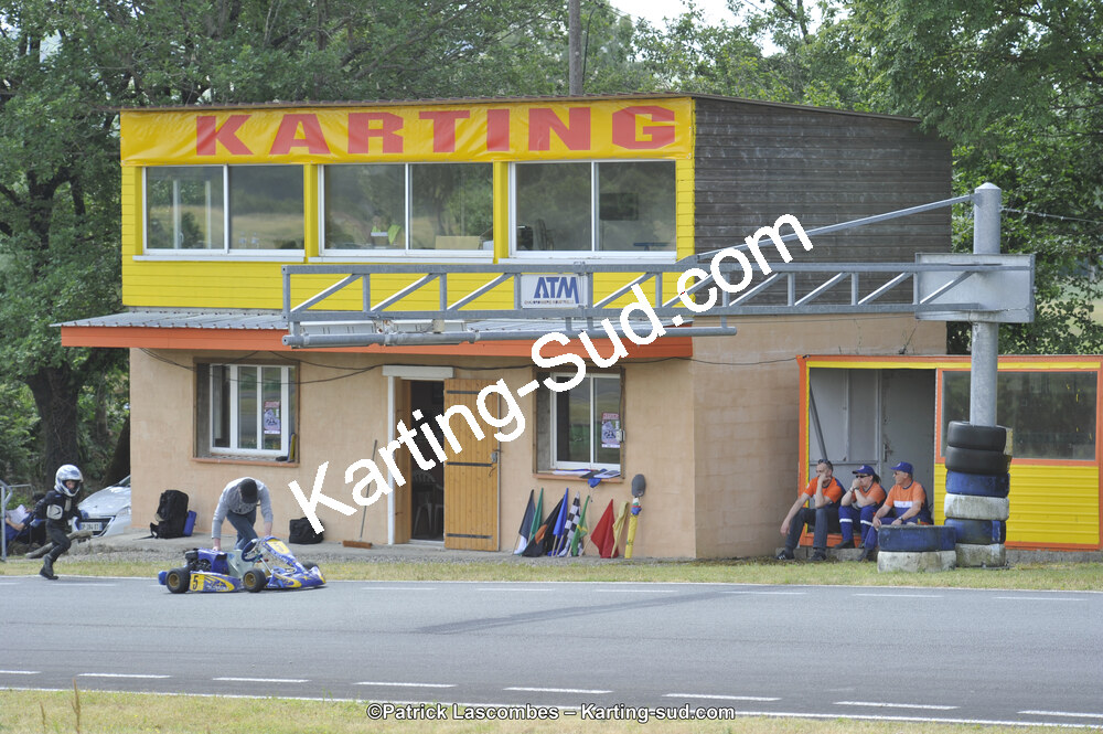 31/05/2015 : 4ème manche du Trophée Kart Ufolep 2015 à Layrac (Photos Patrick Lascombes) 2015 — karting