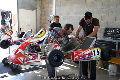 30 & 31/05/2015 : SuperKart 250, TTI Carbone et Championnat de France Long Circuit KZ2 et KZ2 Gentleman à Lédenon (Photos Stéphane Agnus) 2015 — karting