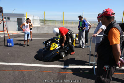 30 & 31/05/2015 : SuperKart 250, TTI Carbone et Championnat de France Long Circuit KZ2 et KZ2 Gentleman à Lédenon (Photos Stéphane Agnus) 2015 — karting
