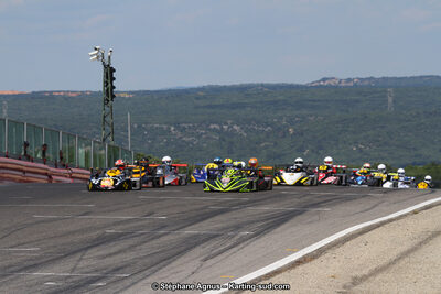30 & 31/05/2015 : SuperKart 250, TTI Carbone et Championnat de France Long Circuit KZ2 et KZ2 Gentleman à Lédenon (Photos Stéphane Agnus) 2015 — karting