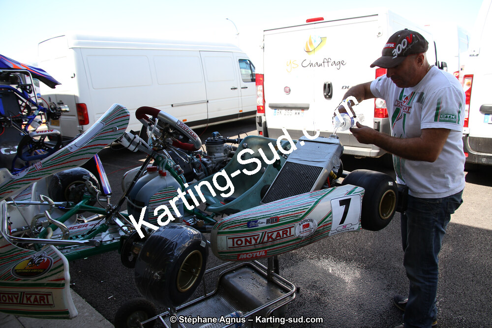 30 & 31/05/2015 : SuperKart 250, TTI Carbone et Championnat de France Long Circuit KZ2 et KZ2 Gentleman à Lédenon (Photos Stéphane Agnus) 2015 — karting