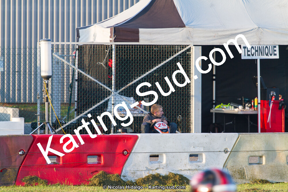 26 & 27/09/2015 : 24H de Muret Loisir à Muret (Photos Nicolas Hidalgo) 2015 — karting