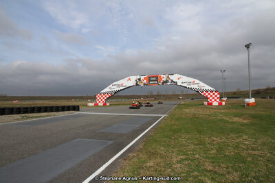 20/12/2015 : Endurance de Noël à Karting 2 Muret (photos Stéphane Agnus) 2015 — karting