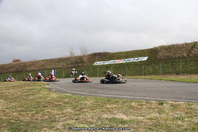 20/12/2015 : Endurance de Noël à Karting 2 Muret (photos Stéphane Agnus) 2015 — karting