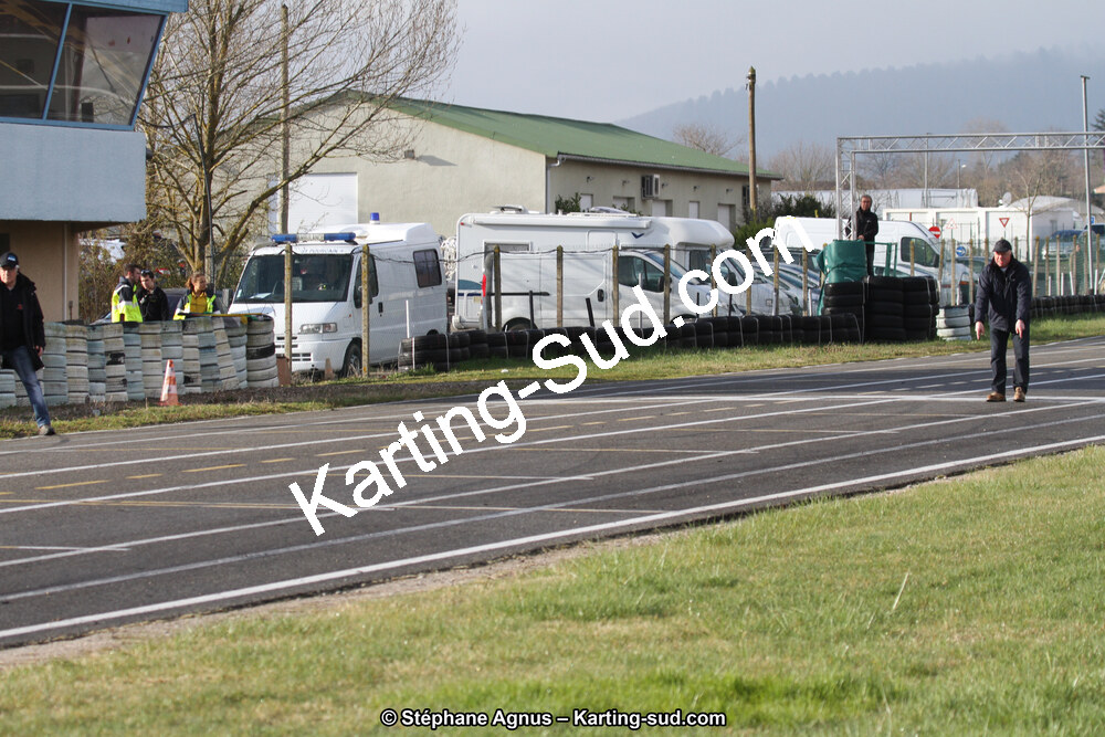 19 & 20/03/2016 : 1ère manche du Championnat du Sud 2016 à Lavelanet (Photos Stéphane Agnus) 2016 — karting