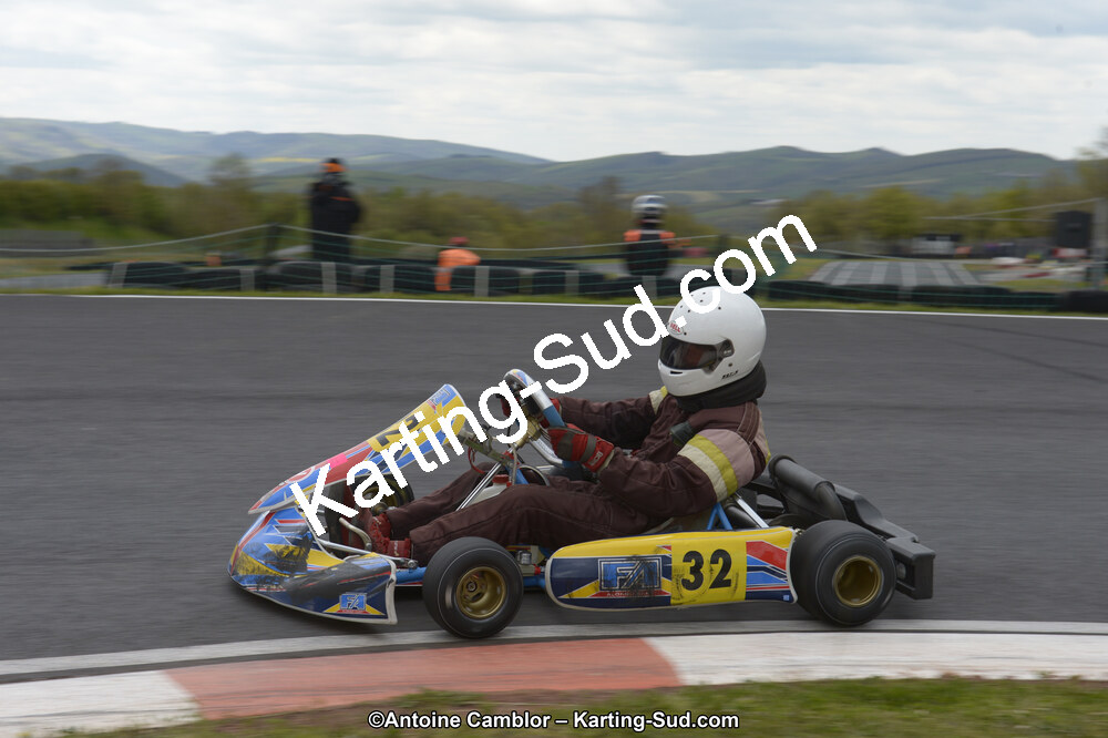 30/04 & 01/05/2016 : 3ème manche du Championnat du Sud 2016 à Belmont sur Rance (Photos Antoine Camblor) 2016 — karting
